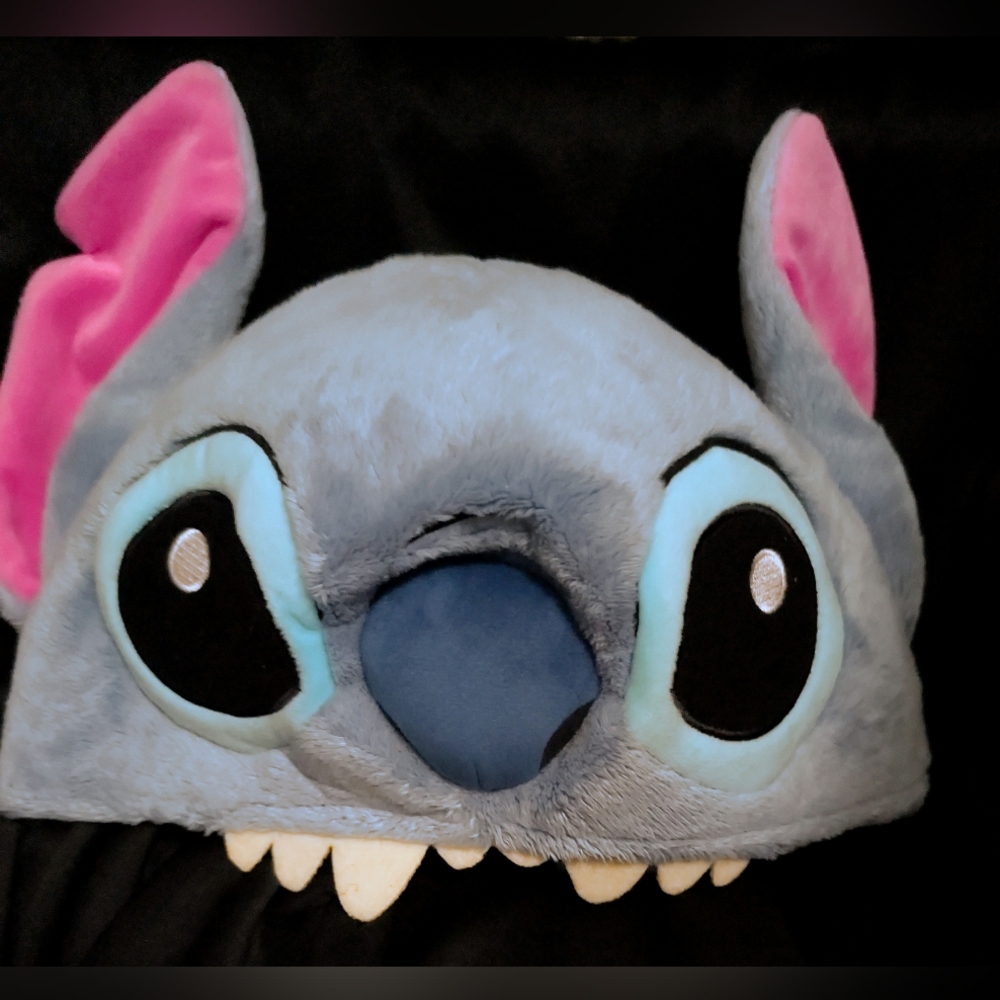 DISNEY PARKS STITCH HAT ADULT SZ  NICE CONDITION